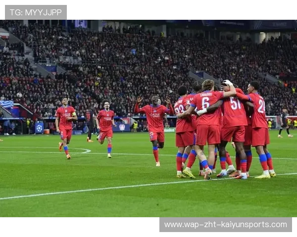 格里马尔多23-24赛季任意球破门数领先五大联赛，双响闪耀，格里马尔多 西班牙